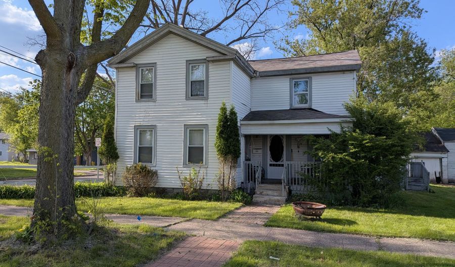 218 W Porter St, Albion, MI 49224 - 4 Beds, 2 Bath