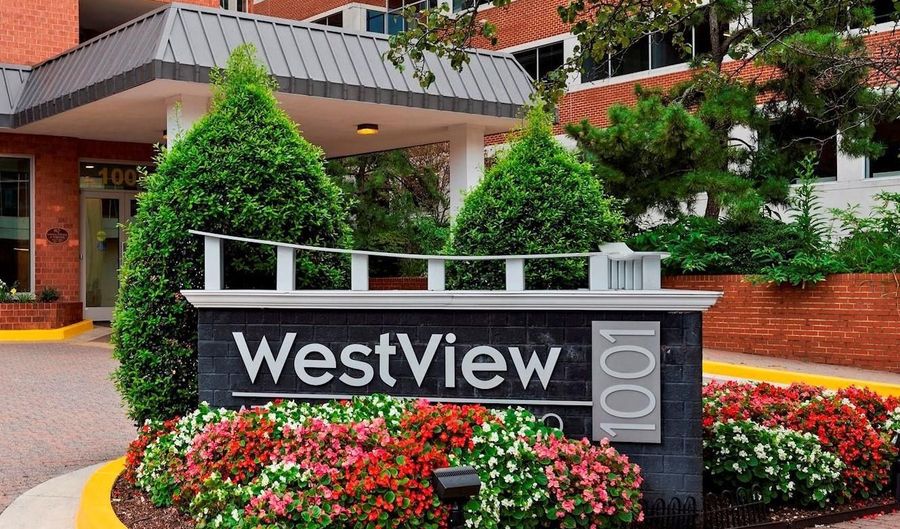 1001 N VERMONT St 813, Arlington, VA 22201 - 2 Beds, 1 Bath