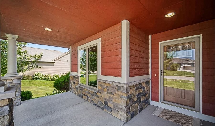 1203 NE 47th St, Ankeny, IA 50021 - 4 Beds, 3 Bath