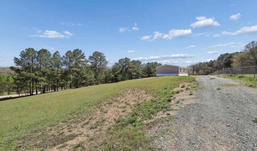 21 Bristow Creek Trl, Altoona, AL 35952 - 4 Beds, 2 Bath