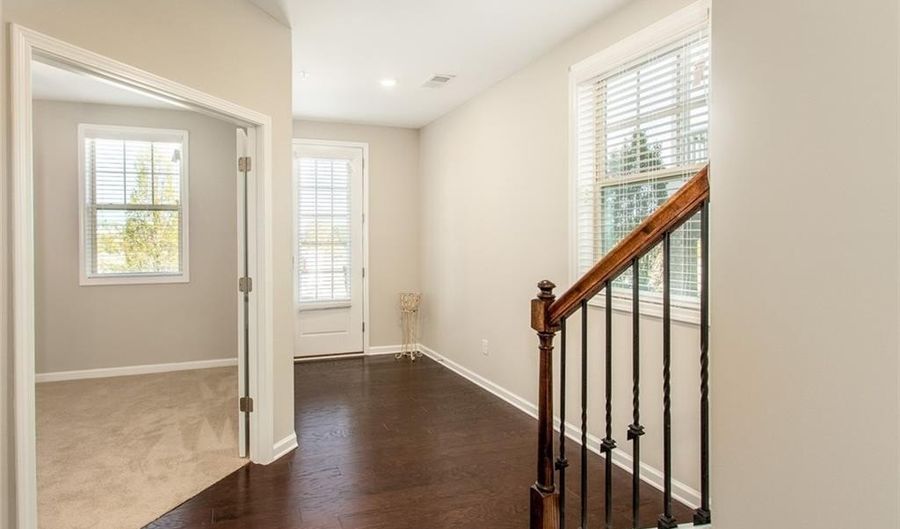 335 Beacons Pl, Alpharetta, GA 30005 - 4 Beds, 4 Bath