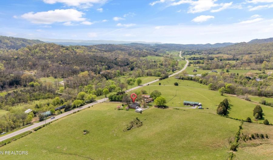 2783 Rutledge Pike, Blaine, TN 37709 - 3 Beds, 3 Bath
