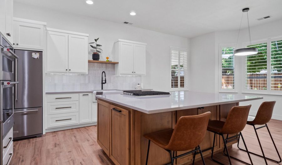 1376 Stodick Ln, Gardnerville, NV 89410 - 4 Beds, 3 Bath
