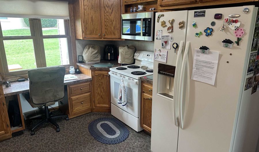 501 Virginia St, Alton, IA 51003 - 2 Beds, 2 Bath
