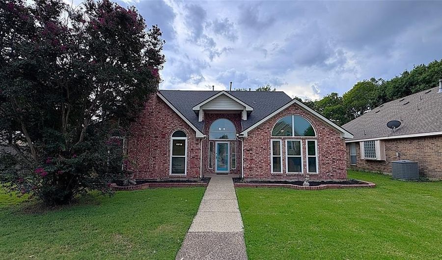 1114 Brookview Dr, Allen, TX 75002 - 3 Beds, 3 Bath