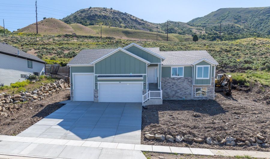 64 N BYWATER, Brigham City, UT 84302 - 5 Beds, 3 Bath