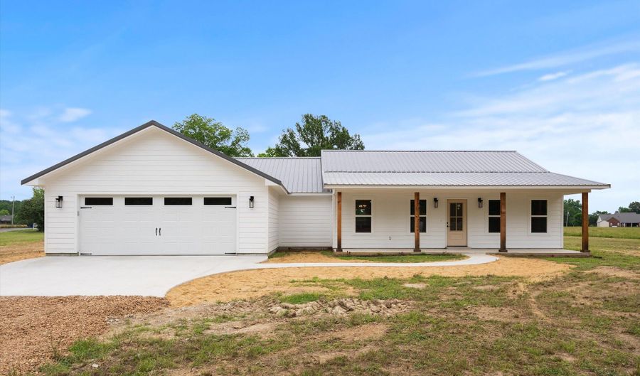 357 Parker Rd, Pope, MS 38658 - 3 Beds, 3 Bath