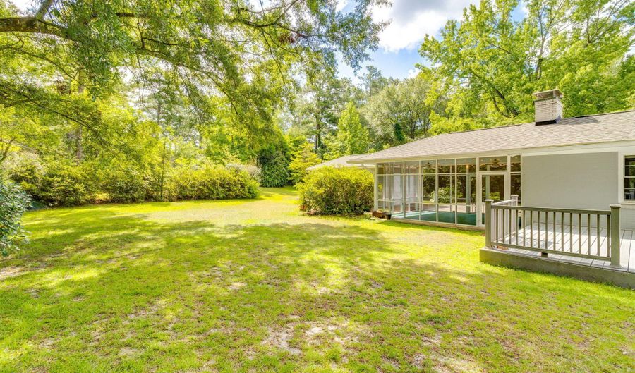 1916 Forest Dr, Camden, SC 29020 - 3 Beds, 2 Bath