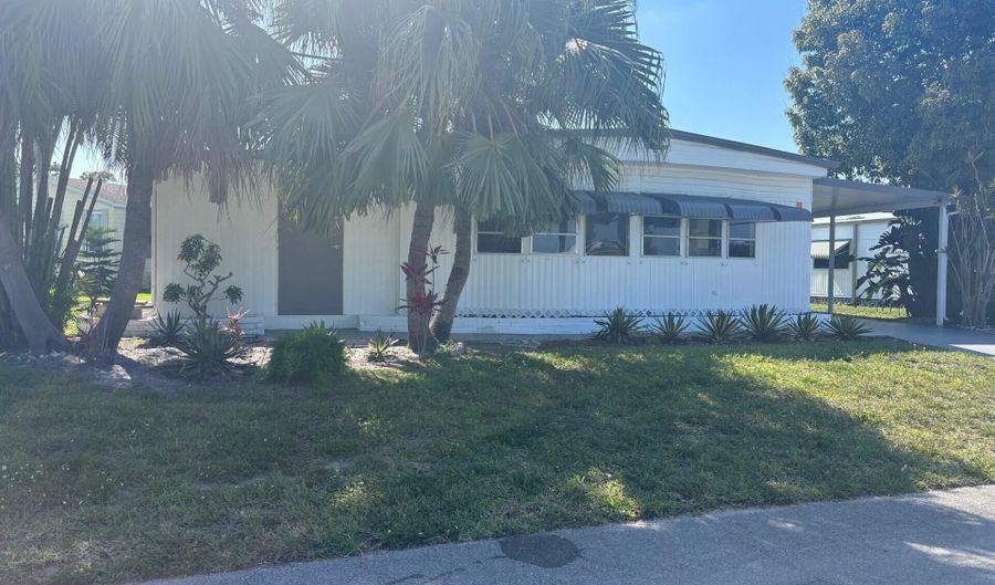 6445 Cypress Ln, Atlantis, FL 33462 - 2 Beds, 2 Bath