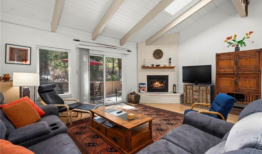 321 Ski Way 103, Incline Village, NV 89451 - 3 Beds, 3 Bath