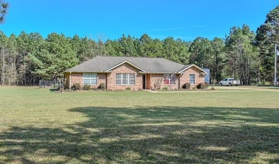 192188 N 4205 Rd, Antlers, OK 74523 - 4 Beds, 2 Bath