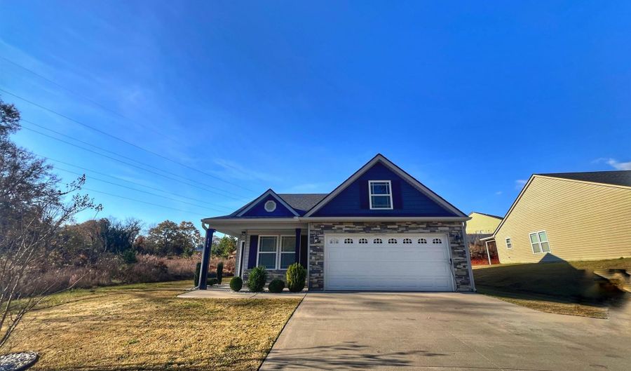 496 Old John Dodd Rd, Boiling Springs, SC 29316 - 3 Beds, 2 Bath