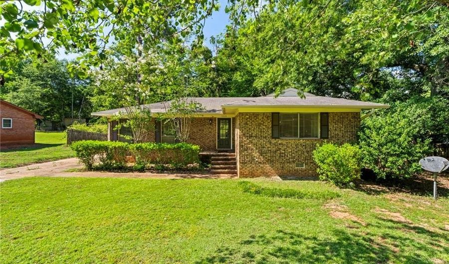 1115 DREW Ln, Auburn, AL 36830 - 3 Beds, 2 Bath