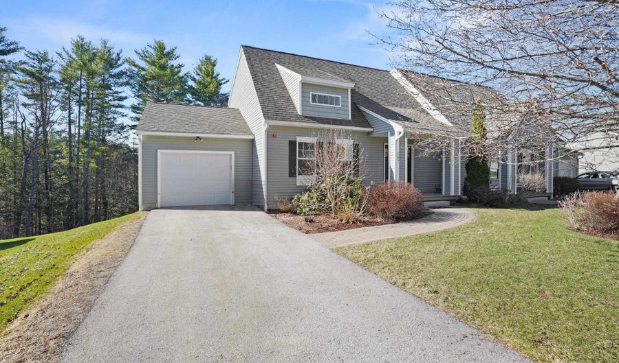 205 Villager Rd, Chester, NH 03036 - 2 Beds, 2 Bath