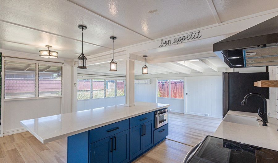91-517 Pohakupuna Rd, Ewa Beach, HI 96706 - 3 Beds, 1 Bath