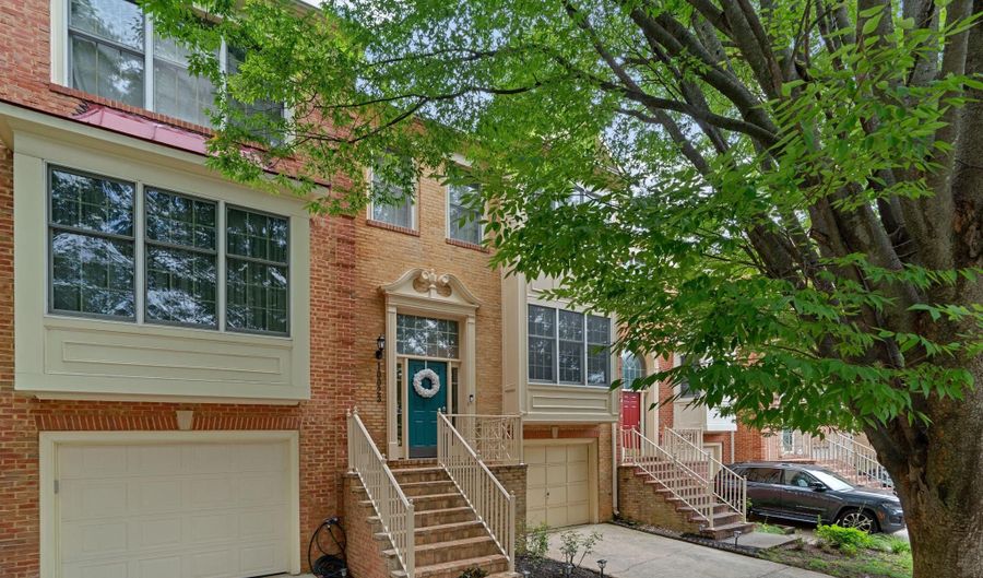 10023 STERLING Ter, Rockville, MD 20850 - 3 Beds, 4 Bath