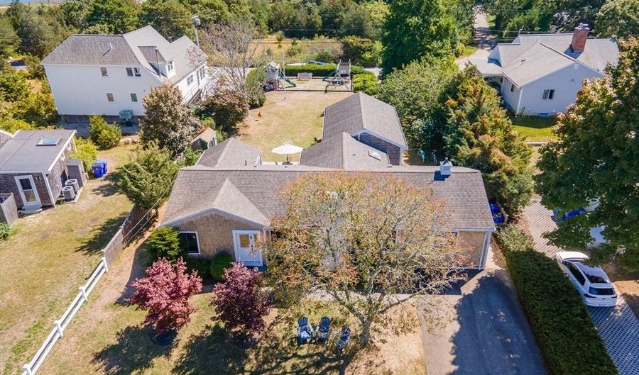 88 Rope Walk Rd, Bourne, MA 02532 - 3 Beds, 2 Bath