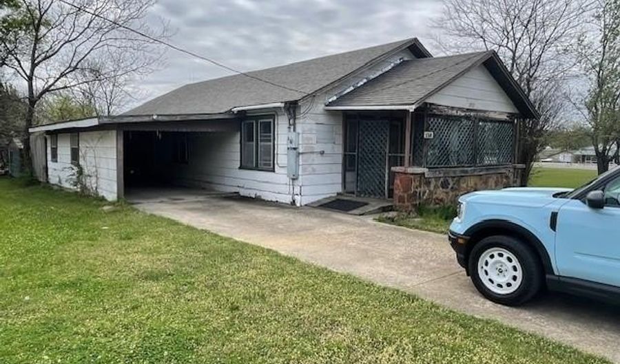 1260 S Oklahoma Ave, Atoka, OK 74525 - 3 Beds, 2 Bath