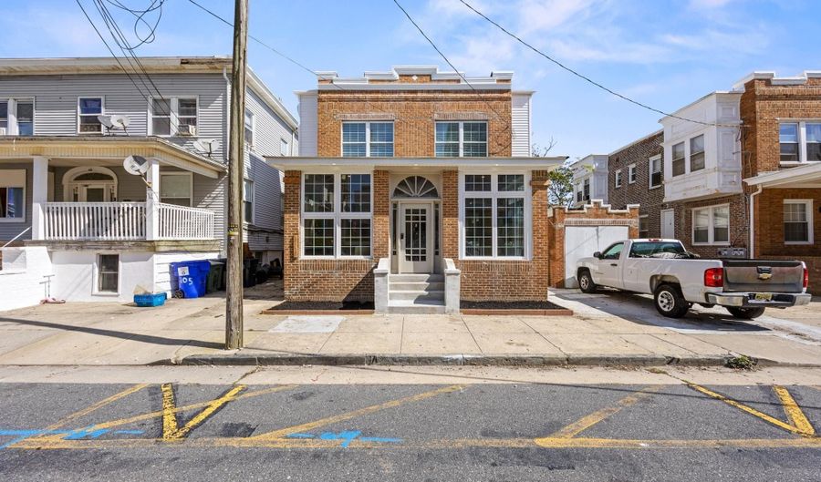 107 S Albion Pl, Atlantic City, NJ 08401 - 5 Beds, 5 Bath