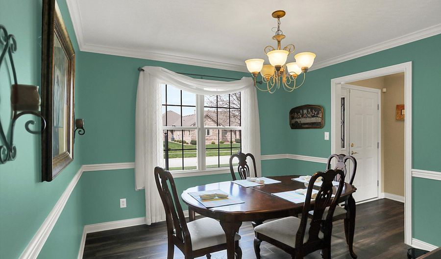 1611 Connemara Rd, Indianapolis, IN 46217 - 4 Beds, 3 Bath