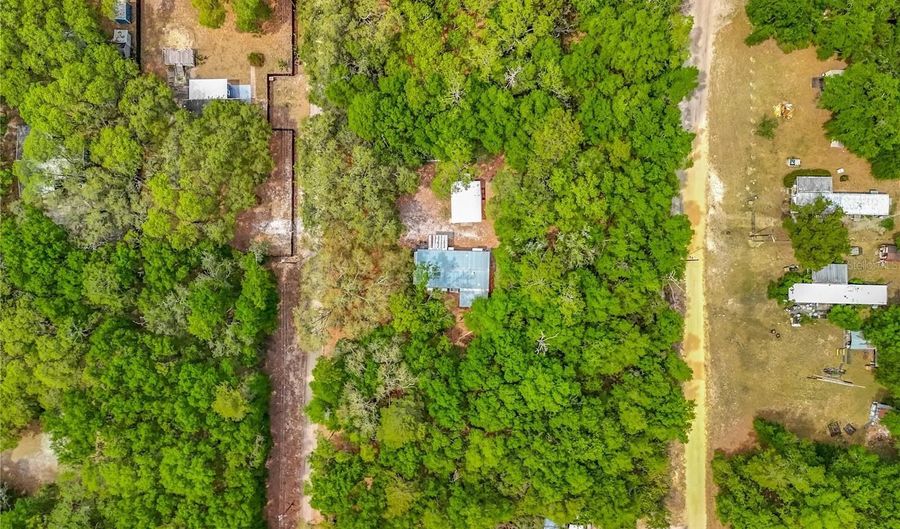 45832 MICHIGAN Rd, Altoona, FL 32702 - 2 Beds, 2 Bath