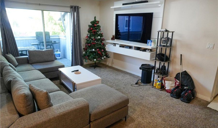 1250 S Brookhurst 2080, Anaheim, CA 92804 - 2 Beds, 1 Bath