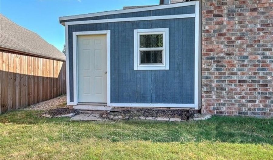 4501 SW Wheatgrass Blvd, Bentonville, AR 72713 - 4 Beds, 4 Bath