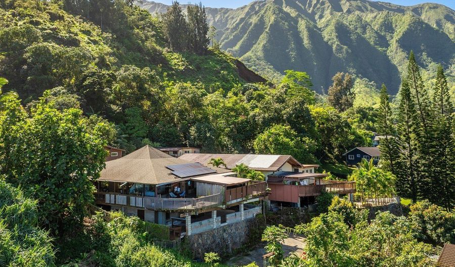 47-483 Pakai Pl, Kaneohe, HI 96744 - 4 Beds, 2 Bath