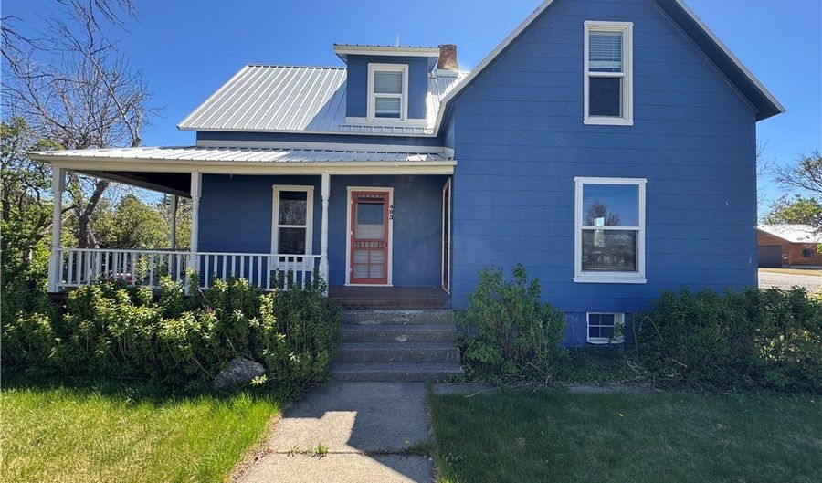 403 E 6th Ave, Big Timber, MT 59011 - 4 Beds, 2 Bath