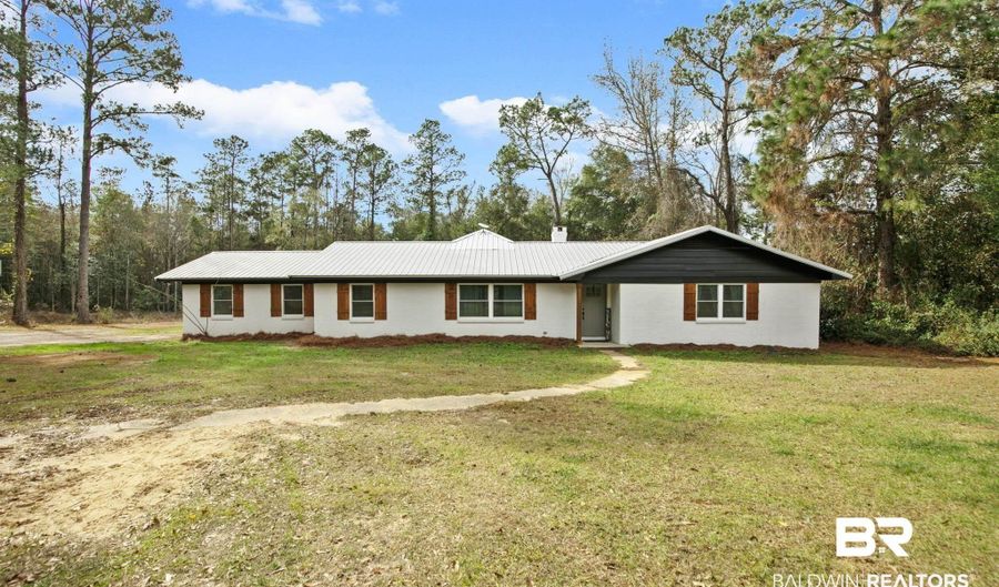 48533 STATE HIGHWAY 59, Bay Minette, AL 36507 - 4 Beds, 2 Bath