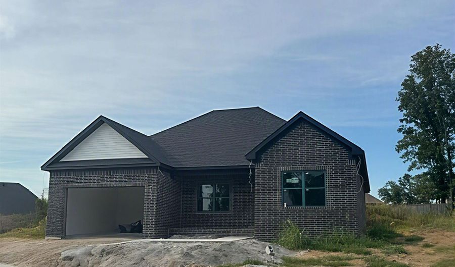 103 Michael Dr, Beebe, AR 72012 - 4 Beds, 2 Bath
