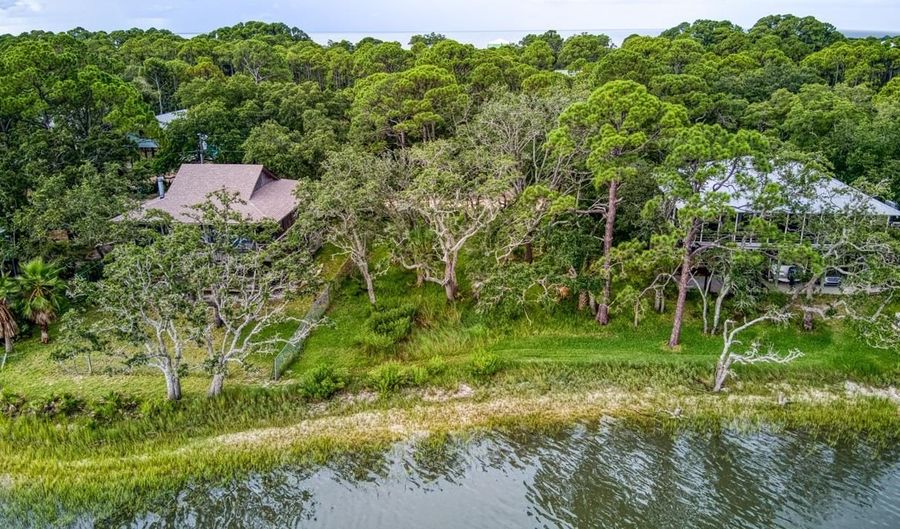 175 Harbor Cir, Alligator Point, FL 32346 - 0 Beds, 0 Bath