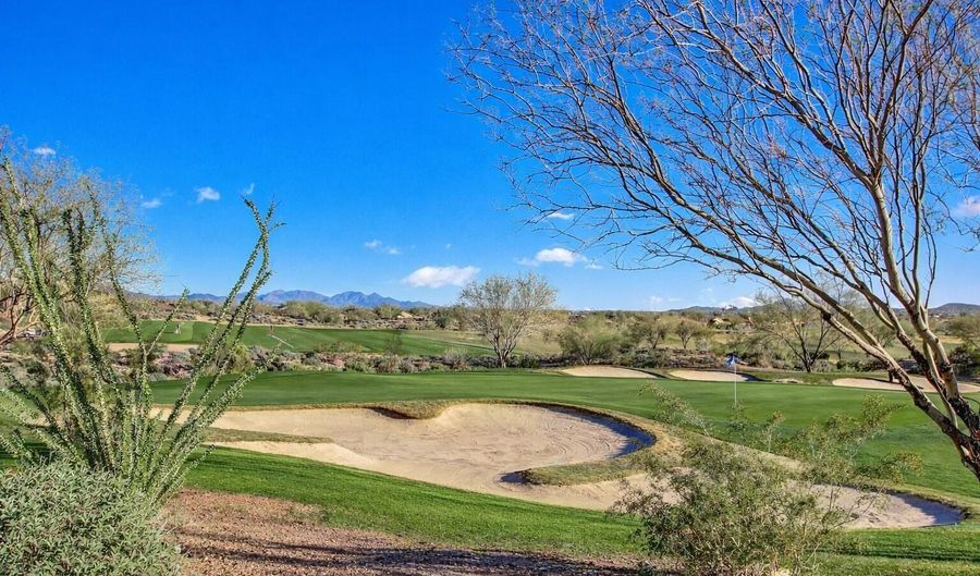 2002 W SHADOW GLEN Way, Anthem, AZ 85086 - 3 Beds, 3 Bath