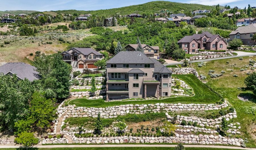 1596 E MILLBROOK Way S, Bountiful, UT 84010 - 6 Beds, 6 Bath
