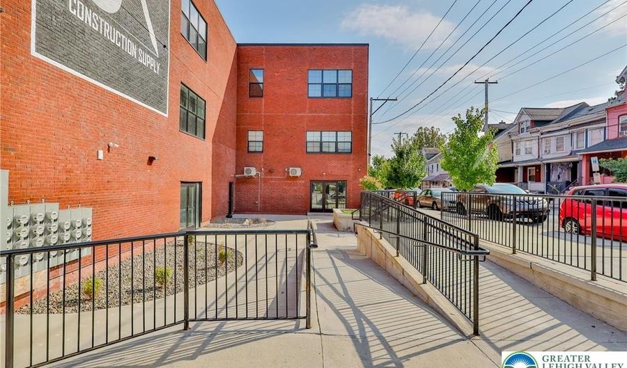 207 N Front St Warehouse, Allentown, PA 18102 - 0 Beds, 0 Bath