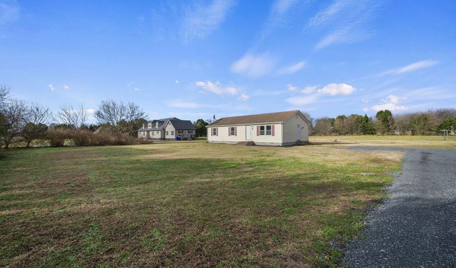 12625 BEACH Hwy, Greenwood, DE 19950 - 3 Beds, 2 Bath