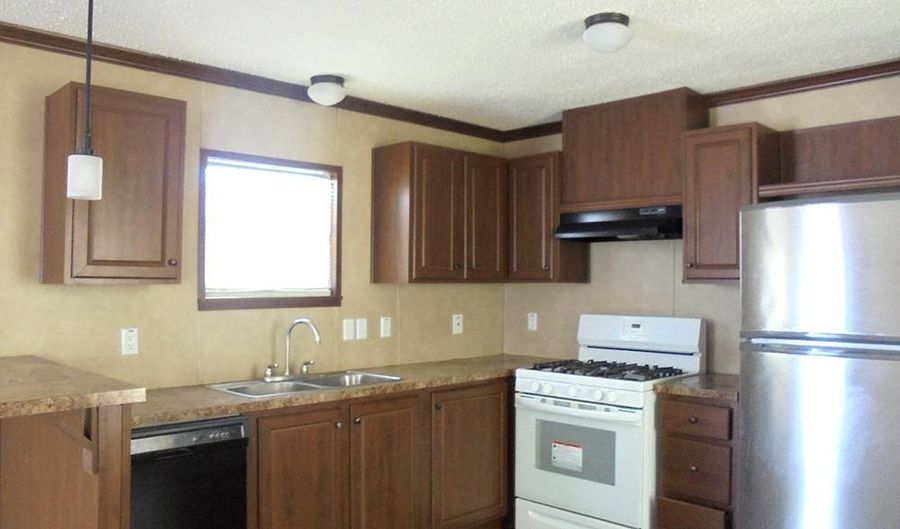 425 S Shoup St Lot 19, Angola, IN 46703 - 2 Beds, 2 Bath