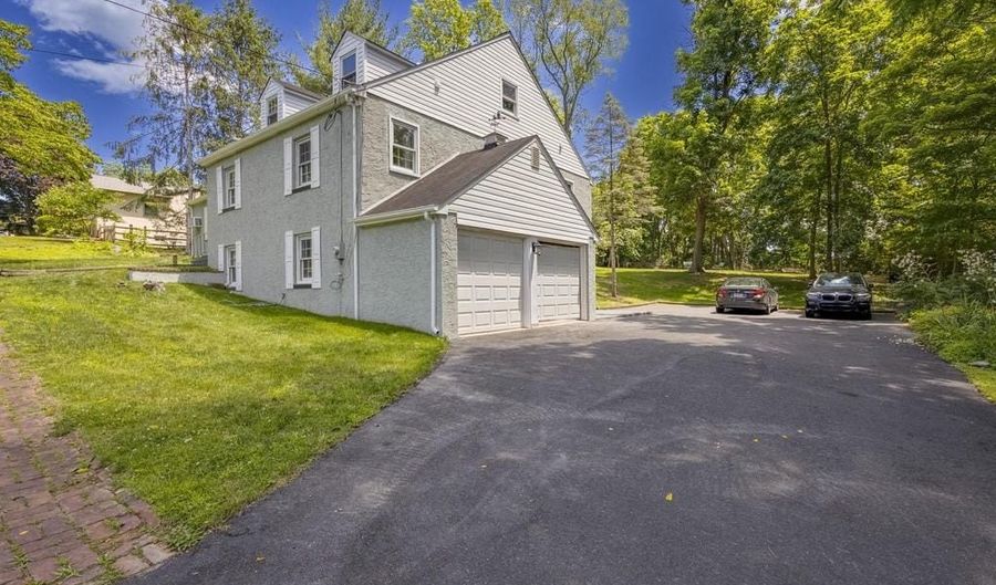 1116 HAGUES MILL Rd, Ambler, PA 19002 - 4 Beds, 3 Bath