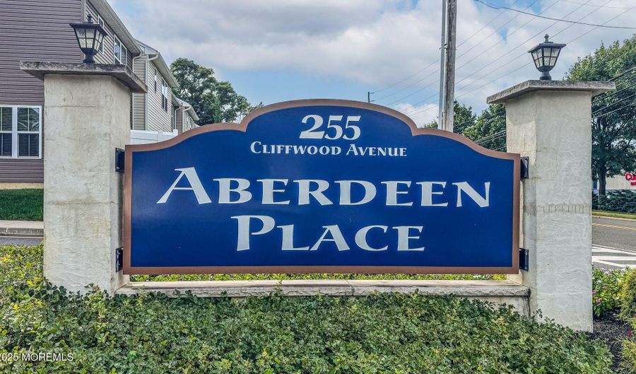 29 Athens Way, Aberdeen, NJ 07747 - 2 Beds, 2 Bath