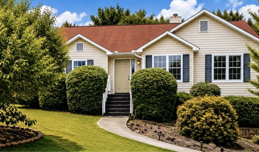 31 Westover Rdg NW, Adairsville, GA 30103 - 5 Beds, 3 Bath