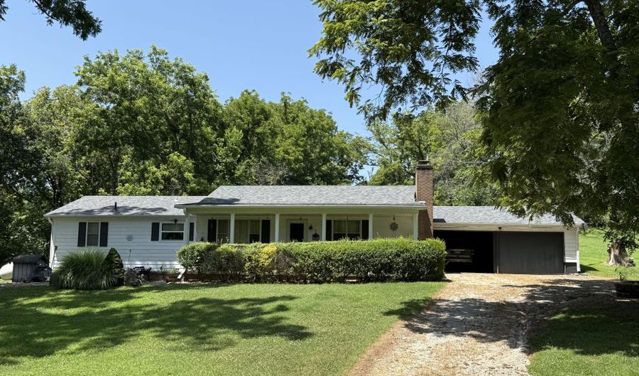 2735 Co Rd Aj-435, Ava, MO 65608 - 3 Beds, 1 Bath