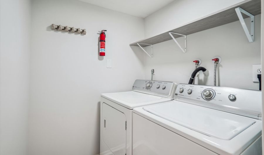 15807 PACIFIC Ct, Bowie, MD 20716 - 3 Beds, 2 Bath