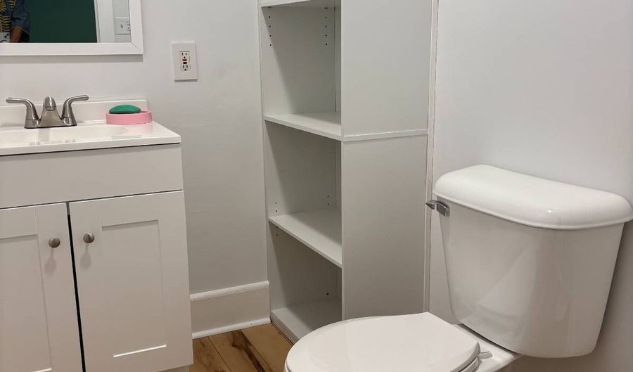 1529 Davis St, Alva, OK 73717 - 3 Beds, 2 Bath