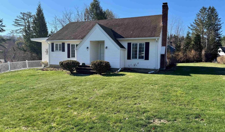 2 Pine Rd, Bennington, VT 05201 - 3 Beds, 2 Bath