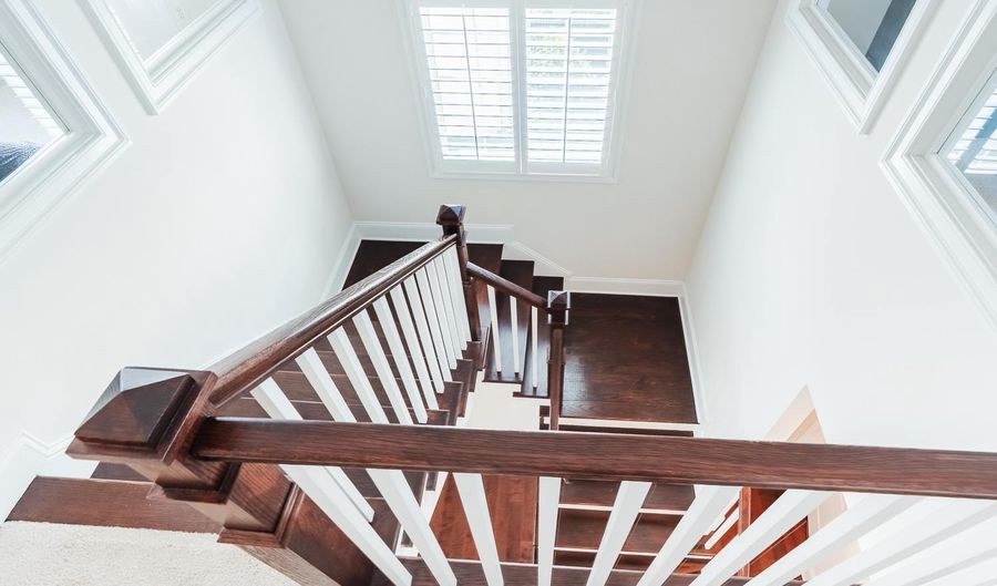 24814 BARRINGTON GROVE Ct, Aldie, VA 20105 - 5 Beds, 5 Bath