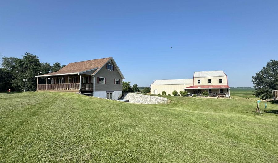 1732 S 275 W, Bloomfield, IN 47424 - 4 Beds, 3 Bath