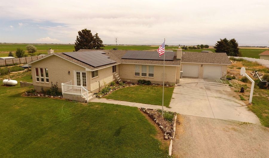 277 N 1100 W, Blackfoot, ID 83221 - 7 Beds, 4 Bath