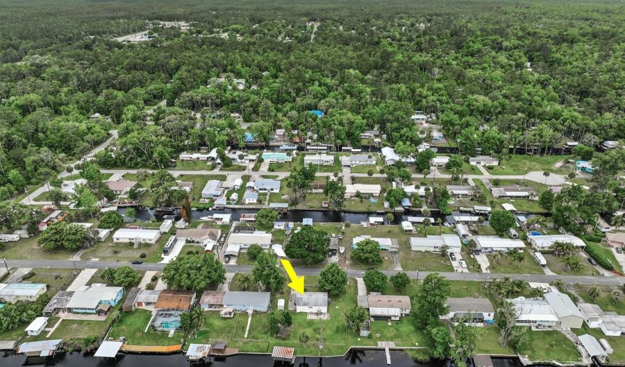 55716 Keith St, Astor, FL 32102 - 2 Beds, 2 Bath