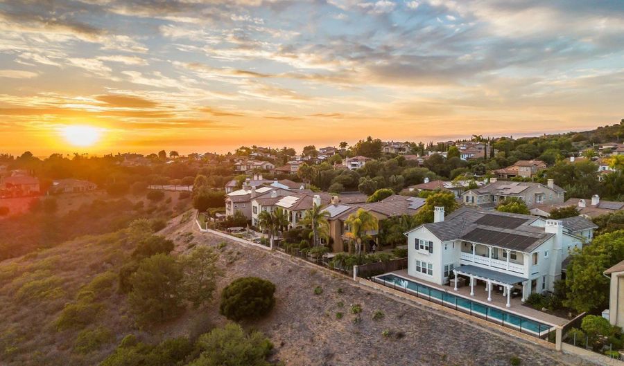 3219 Corte Paloma, Carlsbad, CA 92009 - 4 Beds, 5 Bath