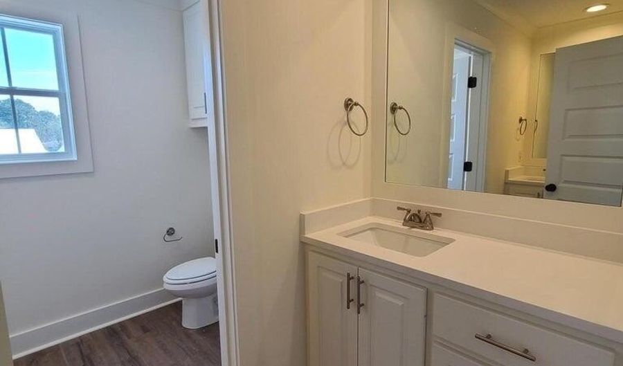 317 Hamilton Ct, Brandon, MS 39047 - 3 Beds, 2 Bath